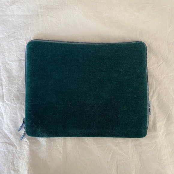 Handbags - Unique Green Velvet iPad Case